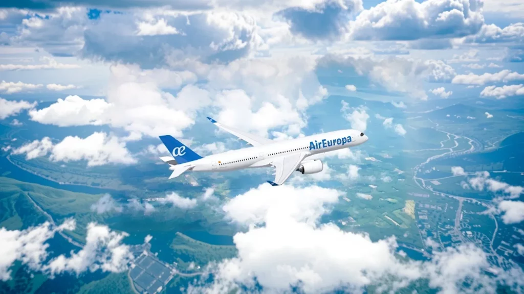 Air Europa accelerates its long‑haul transformation with a major order for up to 40 Airbus A350‑900s, boosting efficiency, capacity, and sustainability