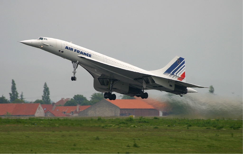 The 50th anniversary of the first Concorde commercial flight: how Air France’s first supersonic flight reshaped aviation, defined luxury travel, and forged a legacy that still inspires the industry.