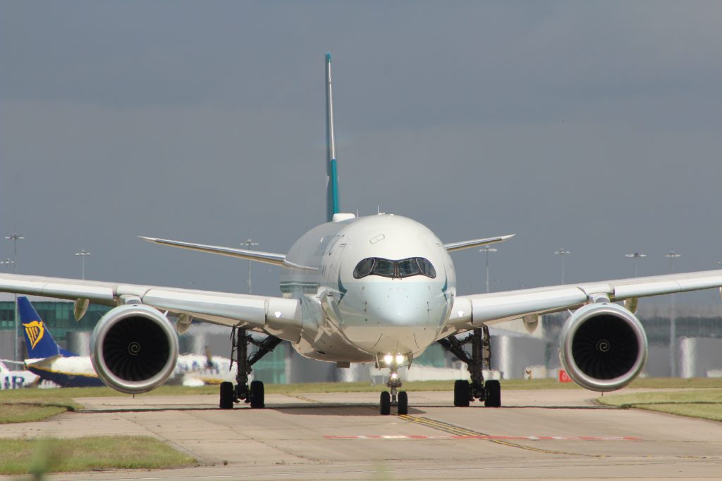 Cathay Pacific marks 80 years with a retro A350 livery, celebrating its heritage while reflecting on eight decades of growth, innovation, and Hong Kong aviation history.