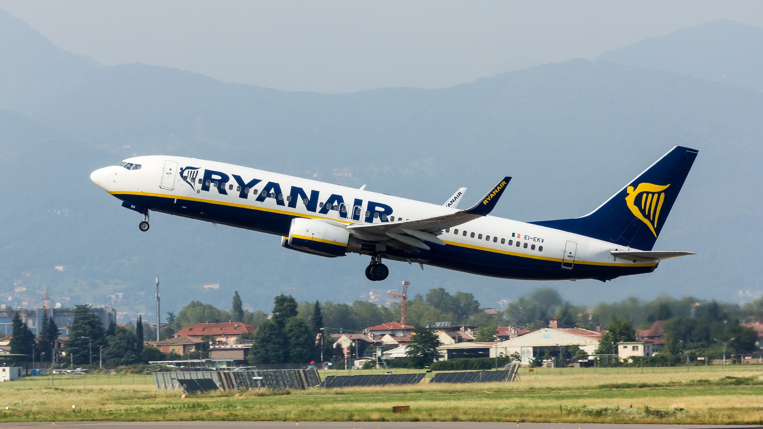 Ryanair Slashes Belgium Flights Due to “Silly” Taxes