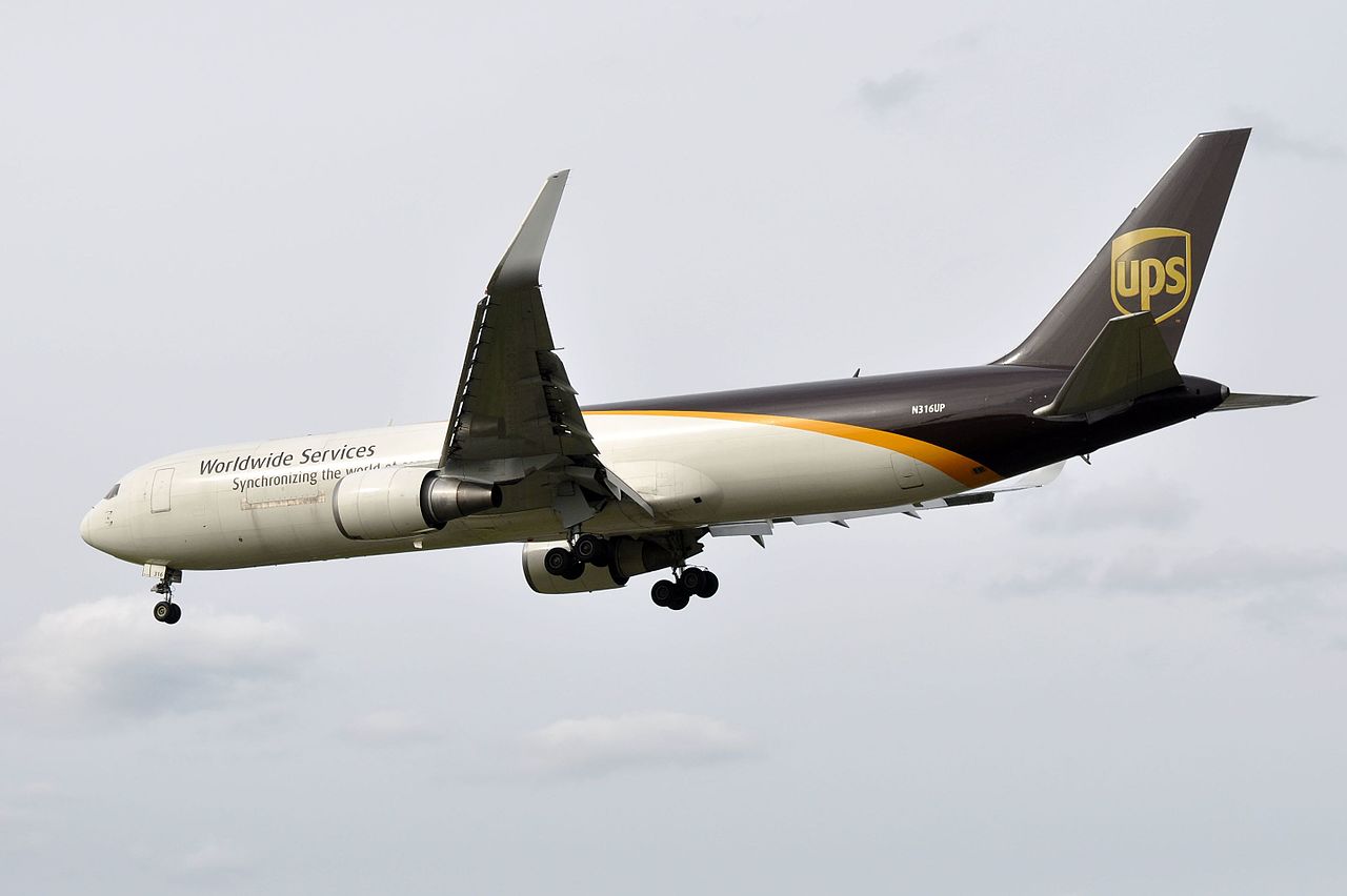 UPS 767 Philadelphia-East Midlands Declares Emergency