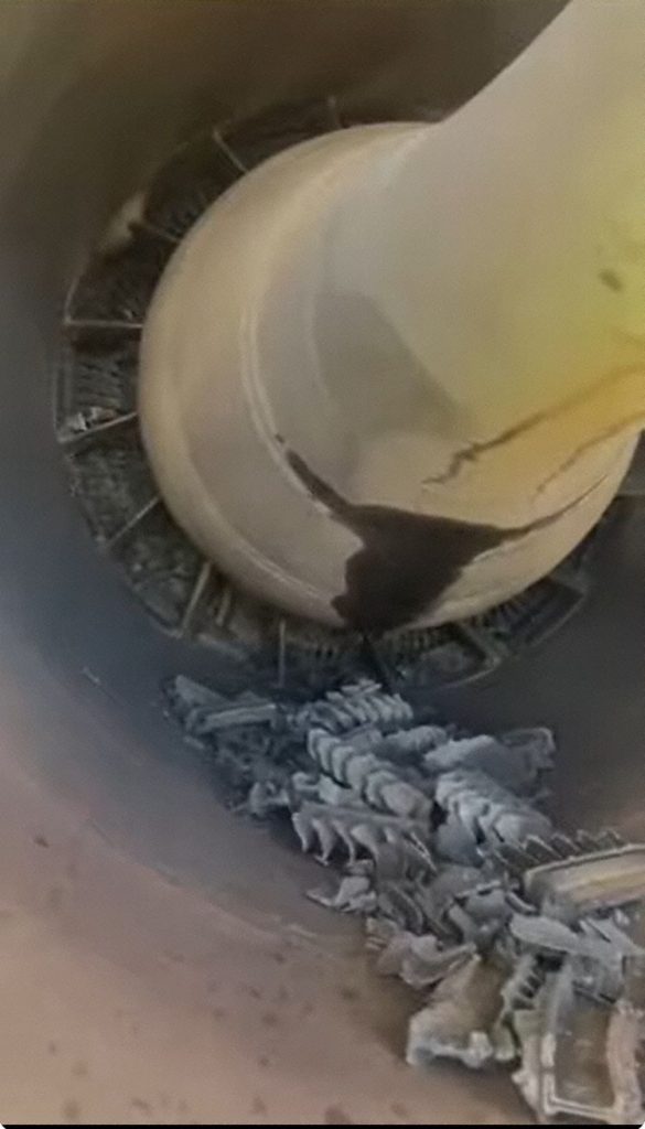 Reports have emerged of an easyJet flight from Milan Malpensa that suffered an uncontained engine failure during the descent into Lamezia Terme. 