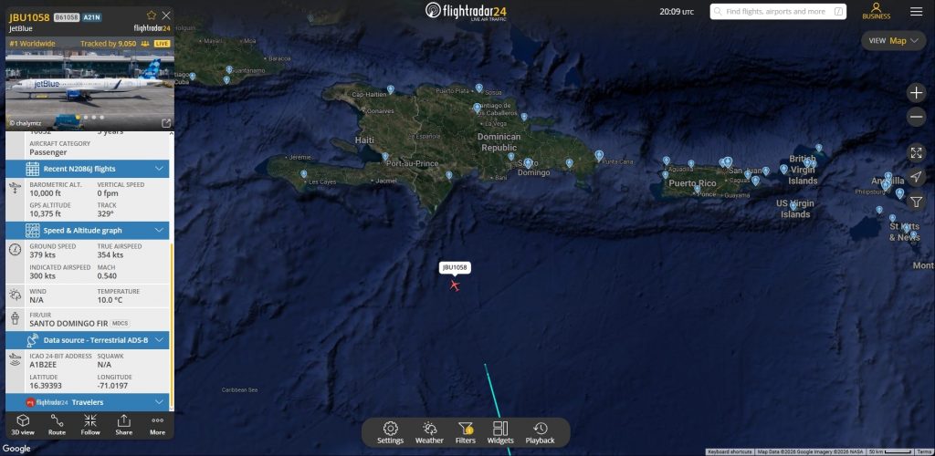 In the last few moments, JetBlue flight B61058 from Oranjestad to New York JFK has declared an emergency. 