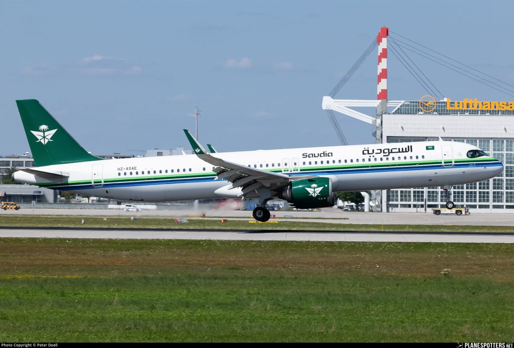 Discover how SAUDIA will deploy its premium 144‑seat Airbus A321XLR fleet from 2026, reshaping key routes with long‑haul comfort and strategic efficiency