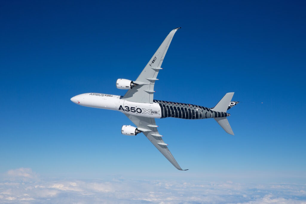 The Boeing 787 vs. Airbus A350 battle is a fierce one, but which one should airlines buy?