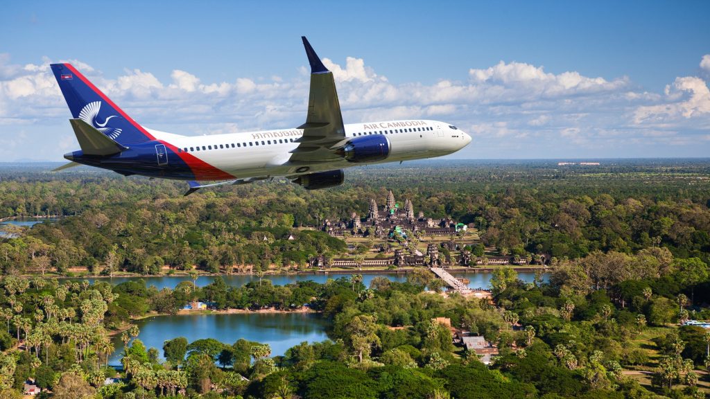 Air Cambodia and AirBorneo kick off the Singapore Airshow with major Boeing and ATR orders, signalling strong regional growth and fleet modernisation across Southeast Asia.