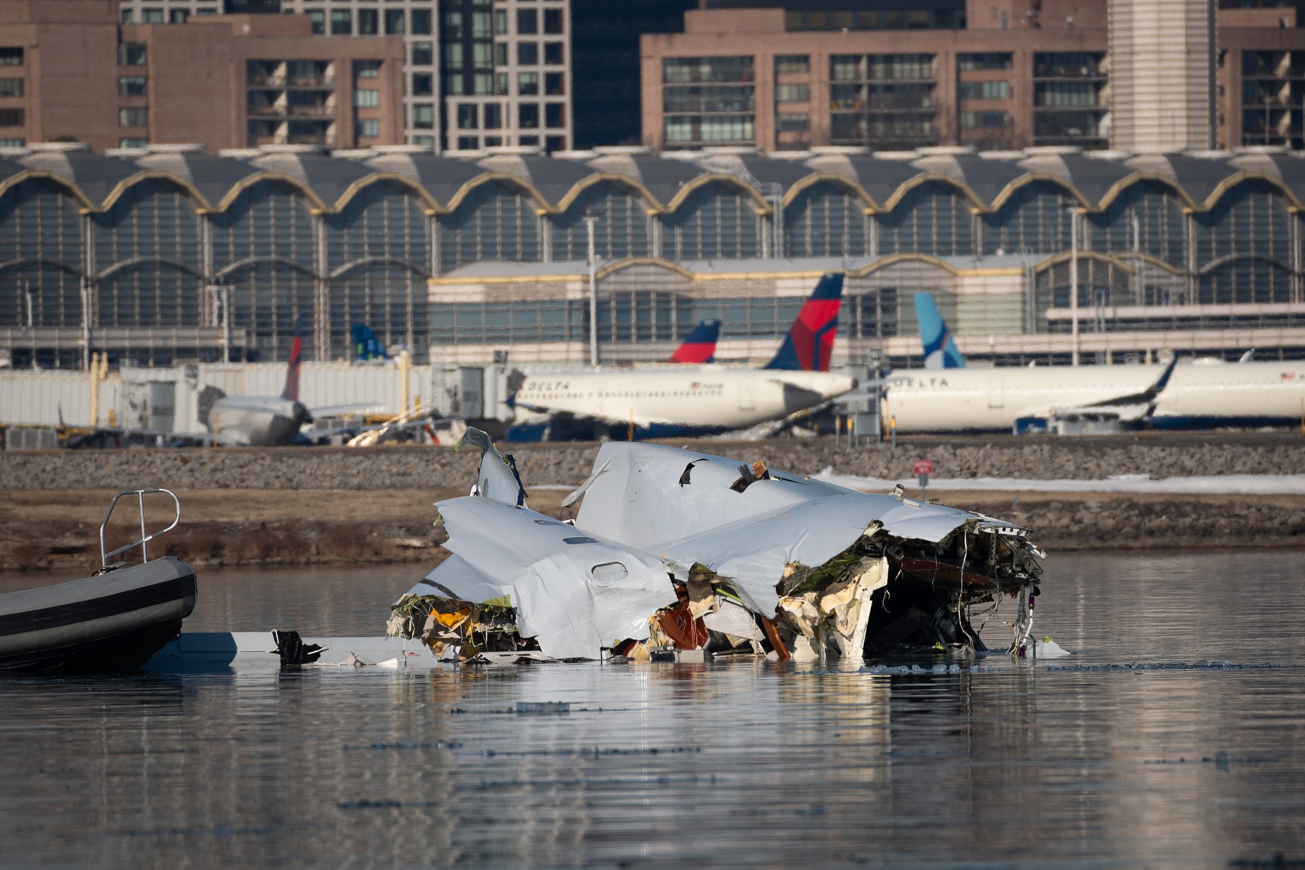 What The NTSB Report Tells Us About The Potomac River Mid-Air Crash
