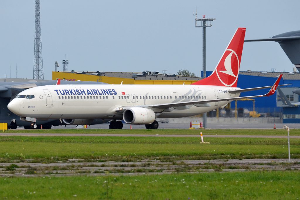 Turkish Airlines flight TK269 from Istanbul declared an emergency on approach to Chisinau due to a flaps issue. 