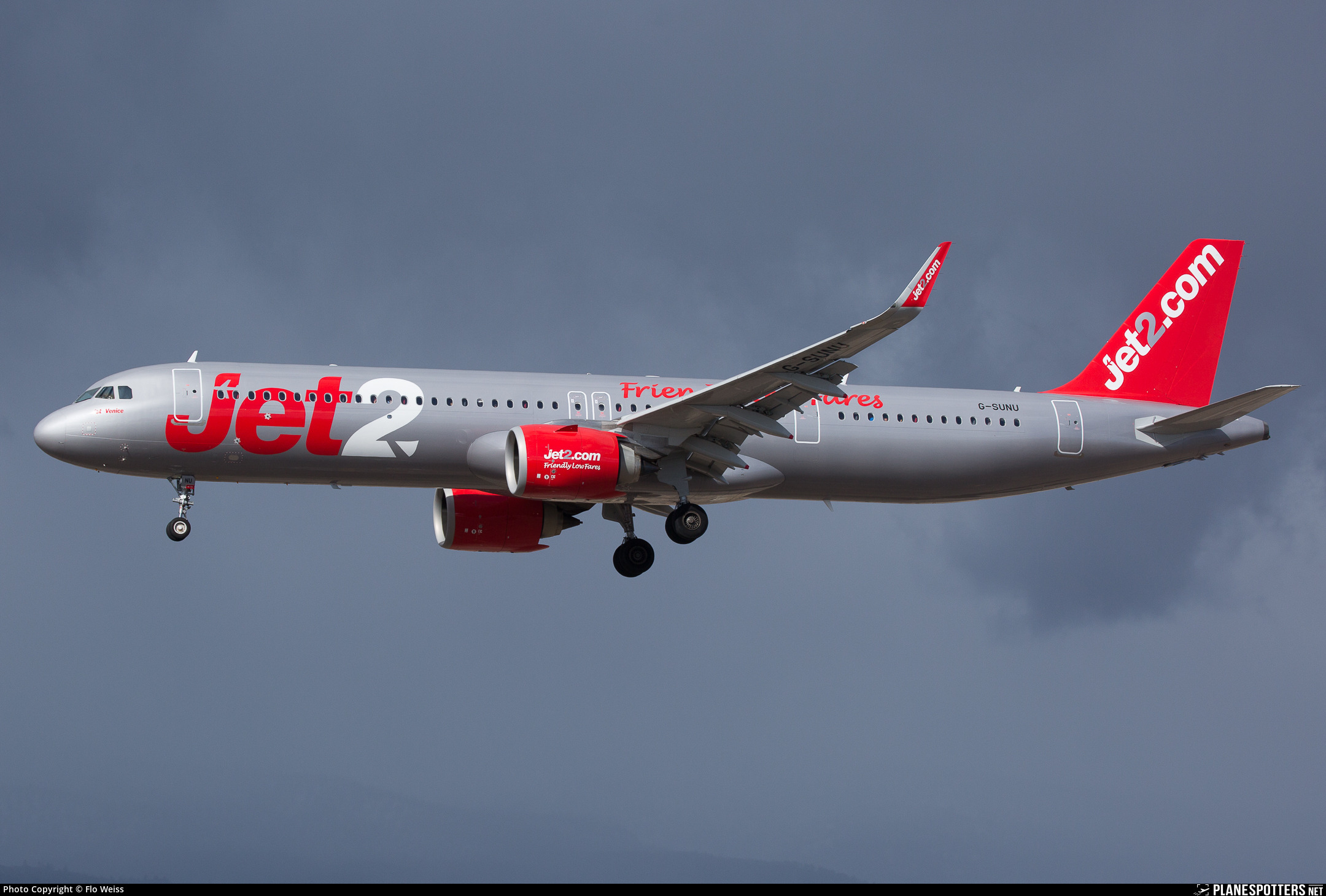 Jet2 Flight LS980 Lanzarote-Manchester Declares Emergency