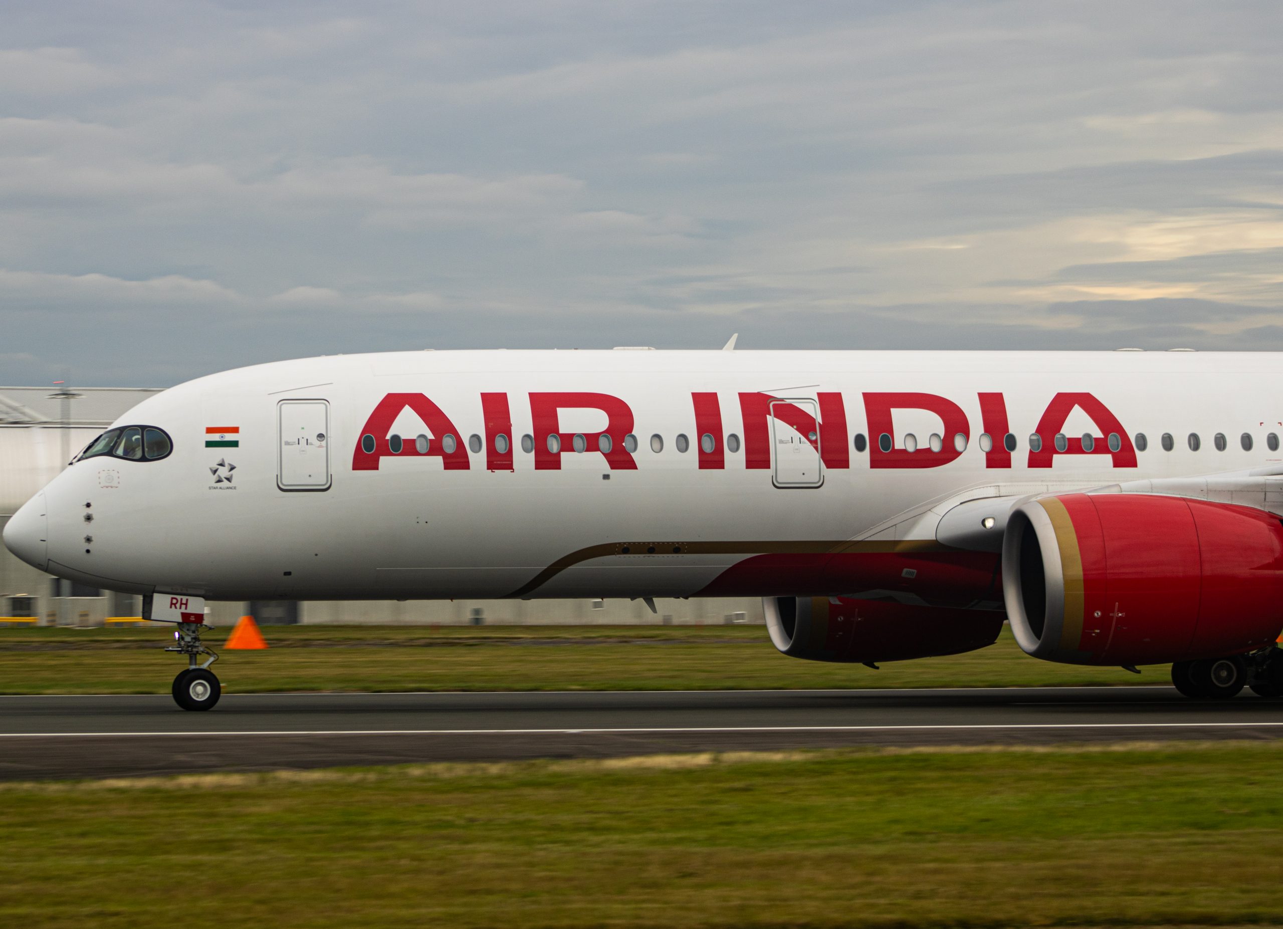 Air India Flight From New York Diverts to Shannon Due to “Unidentified Noise”