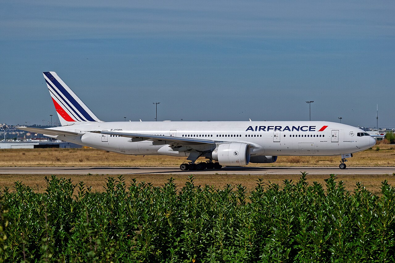 Air France 777 Paris-N’Djamena Declares Emergency