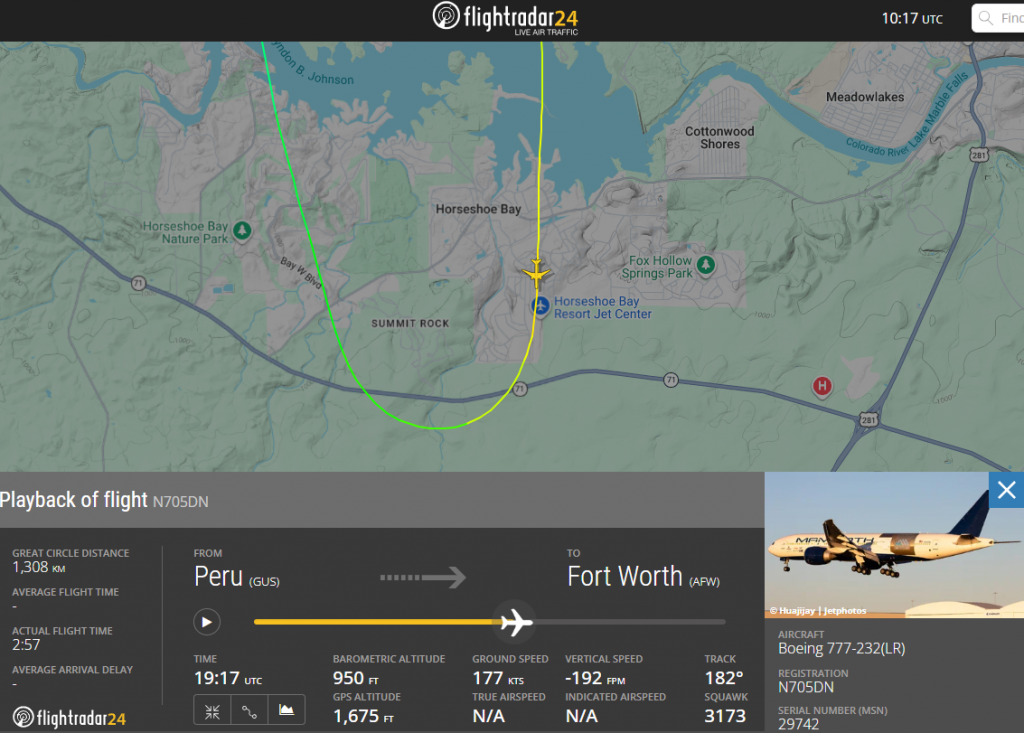 Video footage has emerged overnight of a Boeing 777 Freighter performing an extremely dangerous low pass in Horseshoe Bay, Texas.