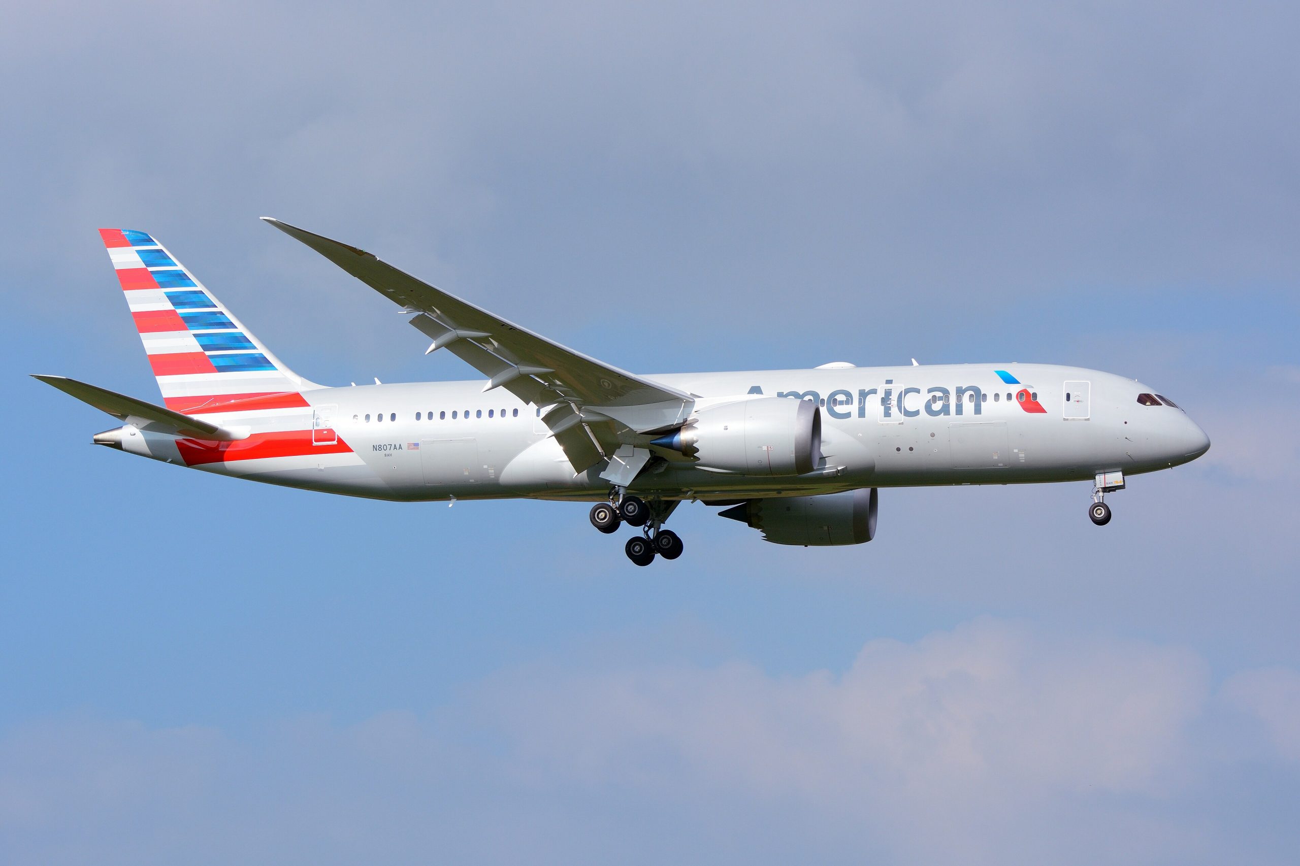 American Airlines 787 Zurich-Philadelphia Declares Emergency