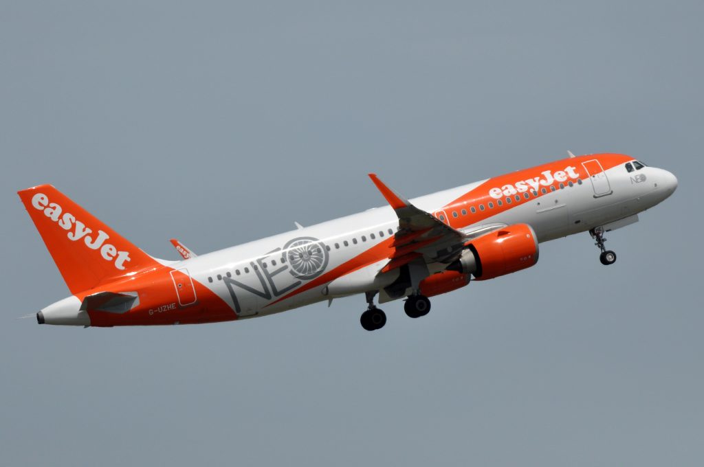 easyJet rejects Castlelake's takeover bid, sparking debate over valuation, timing and whether shareholders missed a premium or avoided selling too cheaply.