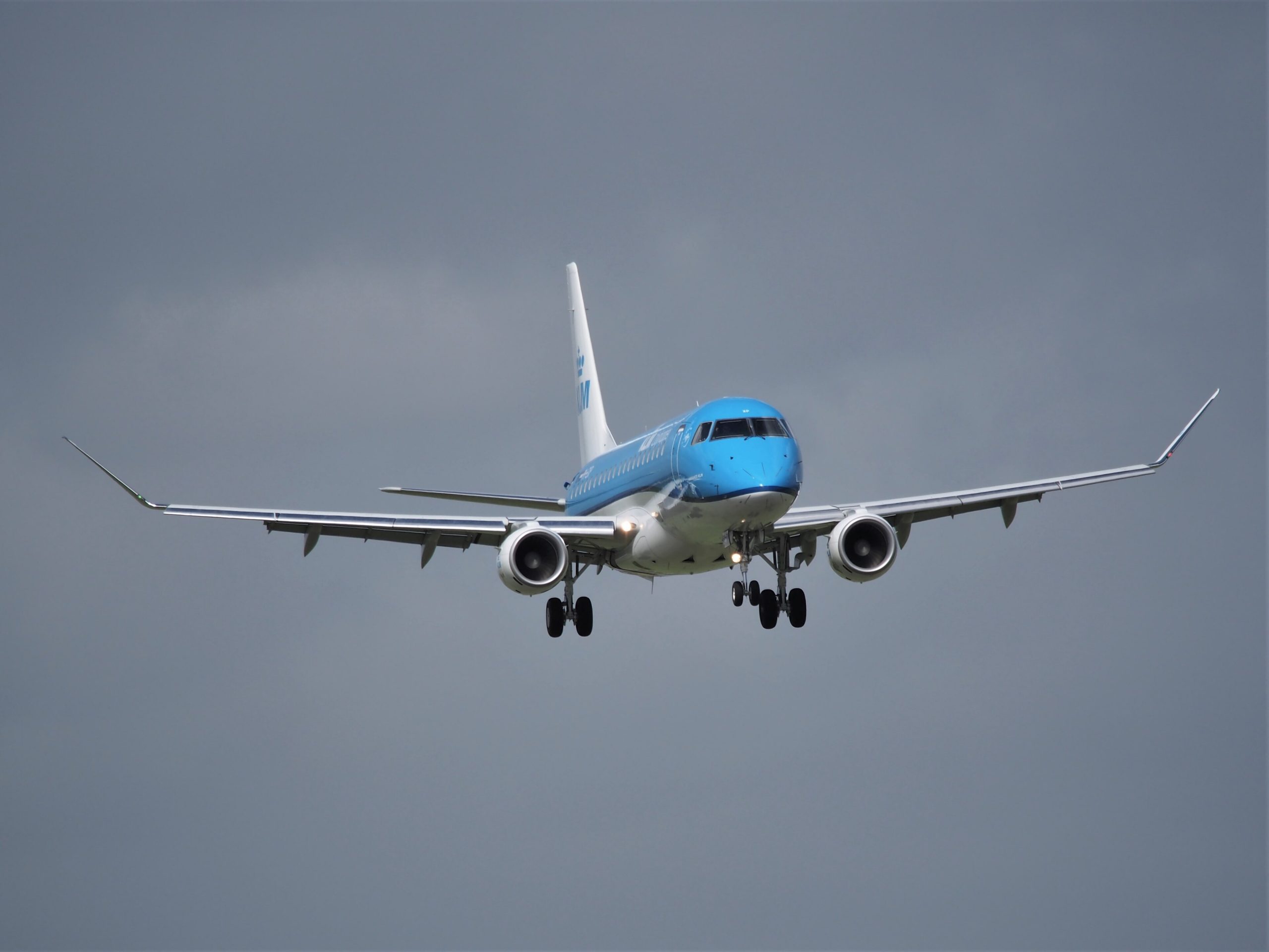 KLM Flight Suffers Catastrophic Faults Near Amsterdam
