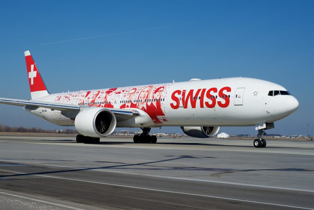 With the continued World Cup fever in effect, let's take a look at who the main airlines are for each of the national teams in the FIFA World Cup 2026. 