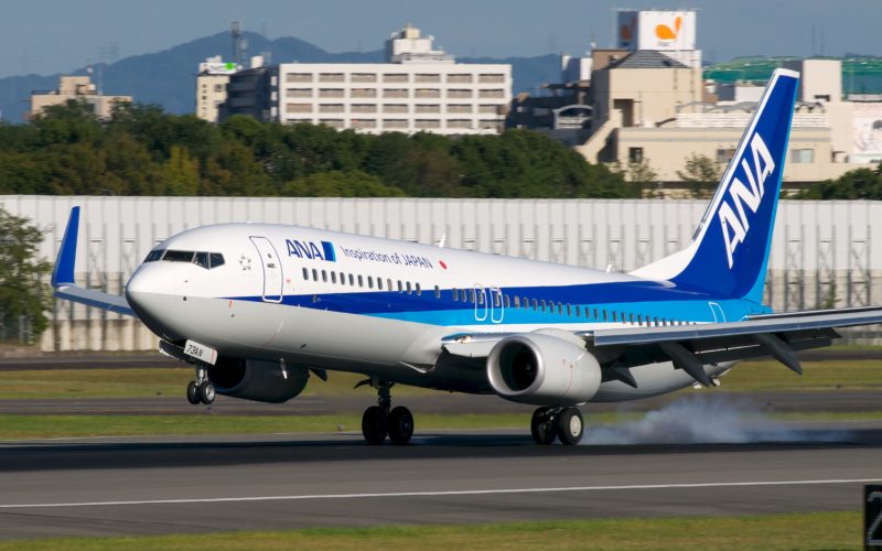 ANA Boeing 737-800 Evacuated at Okinawa After Engine Issue