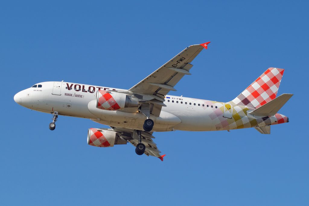 Volotea will cut its fleet from 44 to as few as 30 aircraft and restructure its debt after a €150 million fuel hit. We analyse what it means.