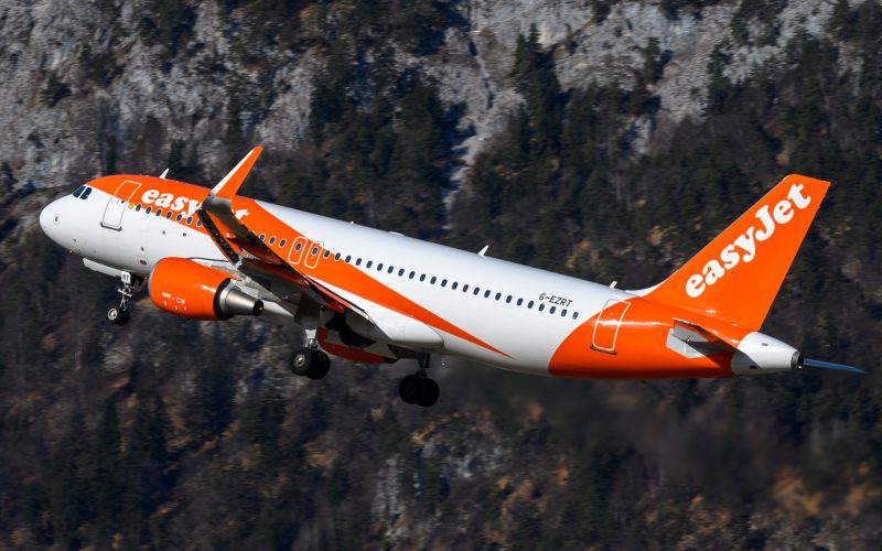 easyJet Flight Manchester-Hamburg Declares Emergency