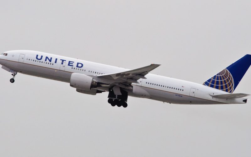 United Airlines to Retire 80 Aircraft in 2027: What, When & Why