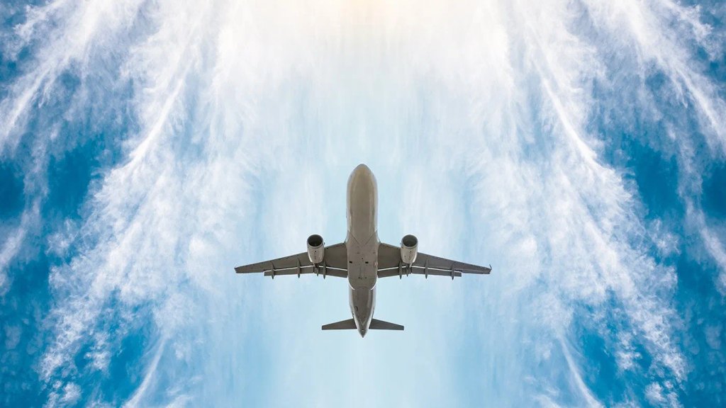 Can AI replace airline pilots? We weigh EASA's single pilot findings, America's new two pilot mandate and the rise of autonomous cargo flights.