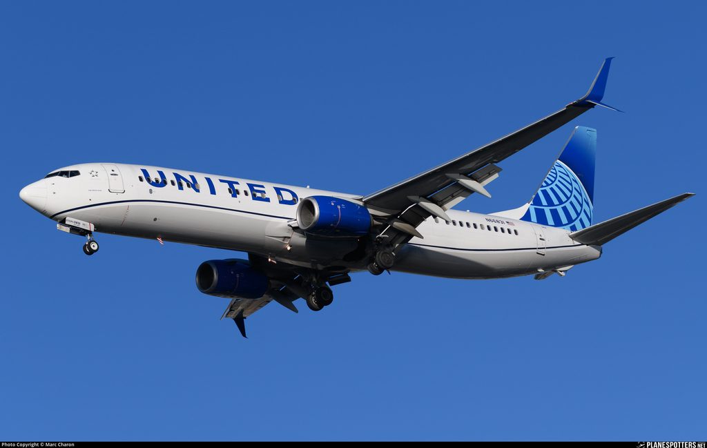 A United 737-900 flying from Orlando to Washington Dulles diverted to Jacksonville after an engine problem, landing safely with 185 on board.