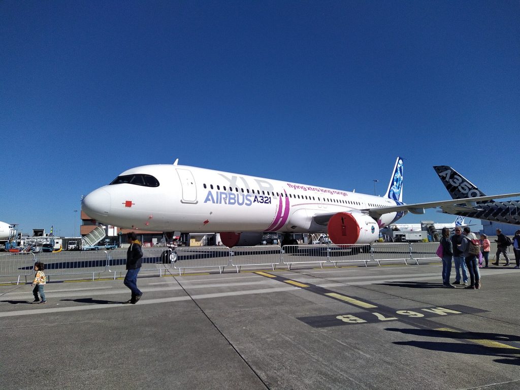 Navi Mumbai airport: Airbus A321XLR (F-WWBZ) exposé à Saint-Martin-du-Touch lors de l'Airbus Family Day 2024.