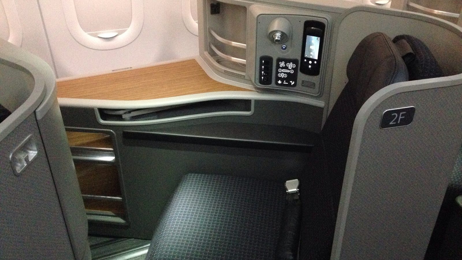 American Airlines Pilots Get First Class Upgrades Ahead of Elite Customers: Here’s Why