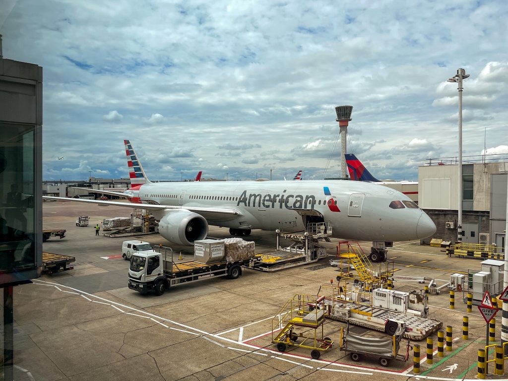 Boeing 787-9 of American Airlines (N827AN) at London Heathrow Airport