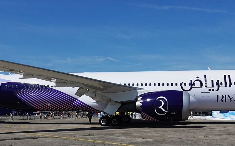 Riyadh Air’s Indigo Livery Debuts on First Production Boeing 787-9