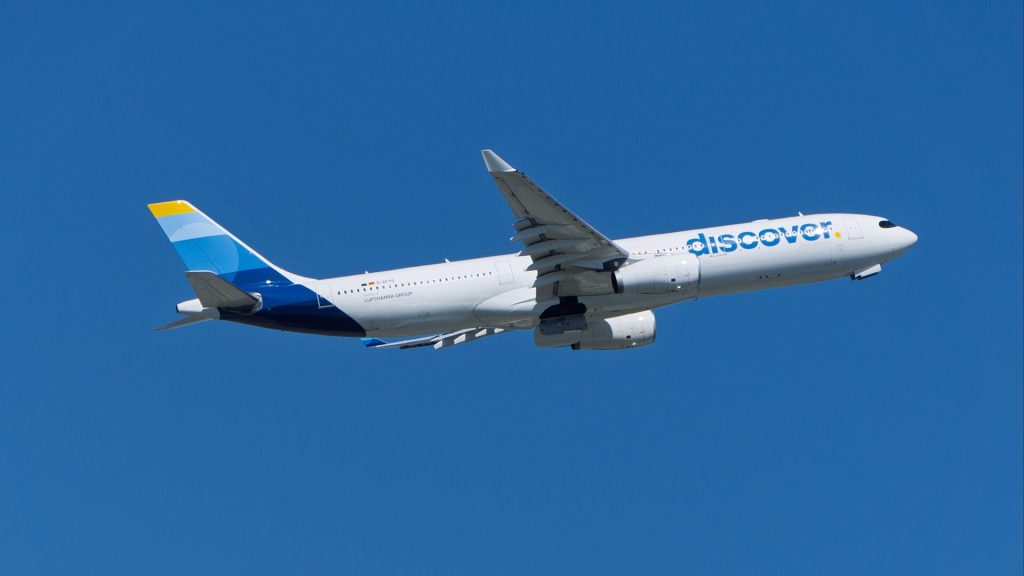 Frankfurt Flughafen Zeppelinheim D-AFYQ AIRCRAFT Airbus A330-343 AIRLINE Discover Airlines OPERATOR Discover A
