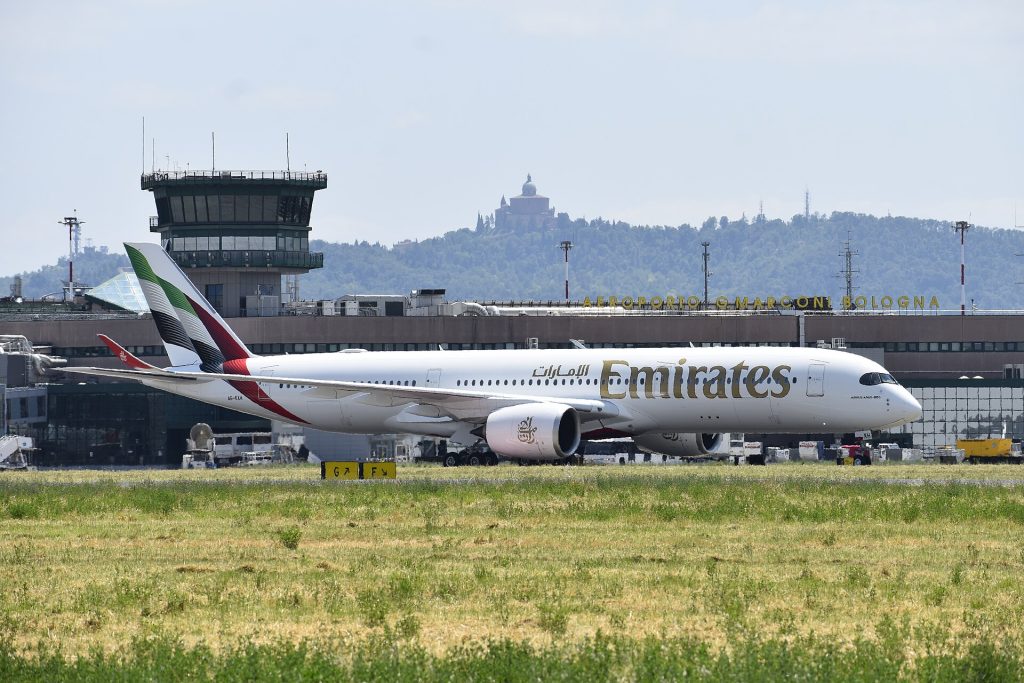 Emirates Airbus A350: L'A350-900 Emirates impiegato sulla rotta giornaliera Bologna - Dubai