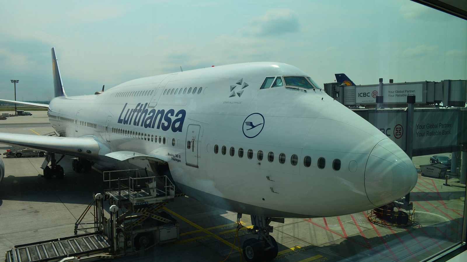 Lufthansa Boeing 747-830 D-ABYH at Frankfurt Airport