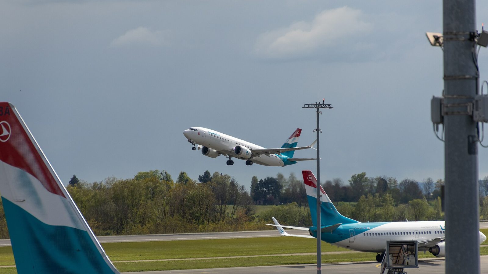 Luxair, Boeing 737-8 MAX (MSN 64605), LX-LBK by Linus Follert at Luxembourg Airport