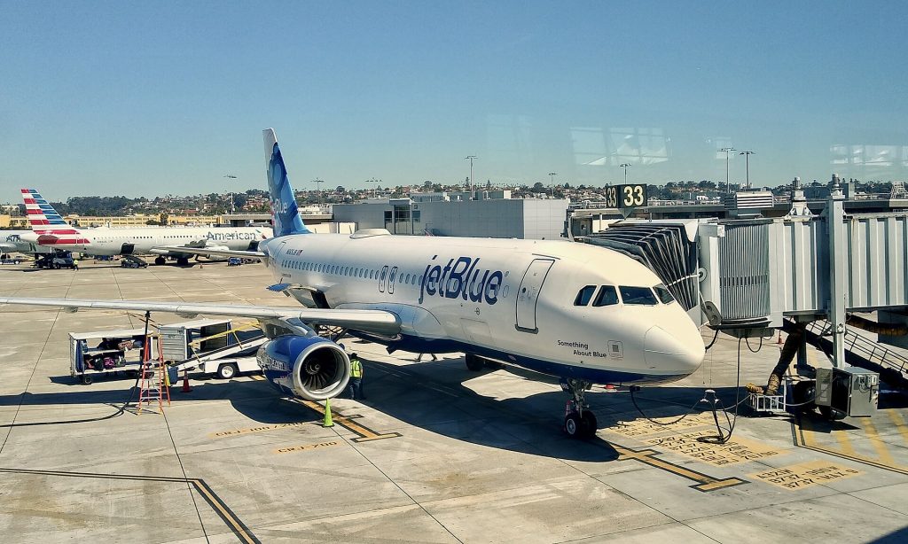 Airbus A320 N665JB JetBlue at San Diego (SAN)