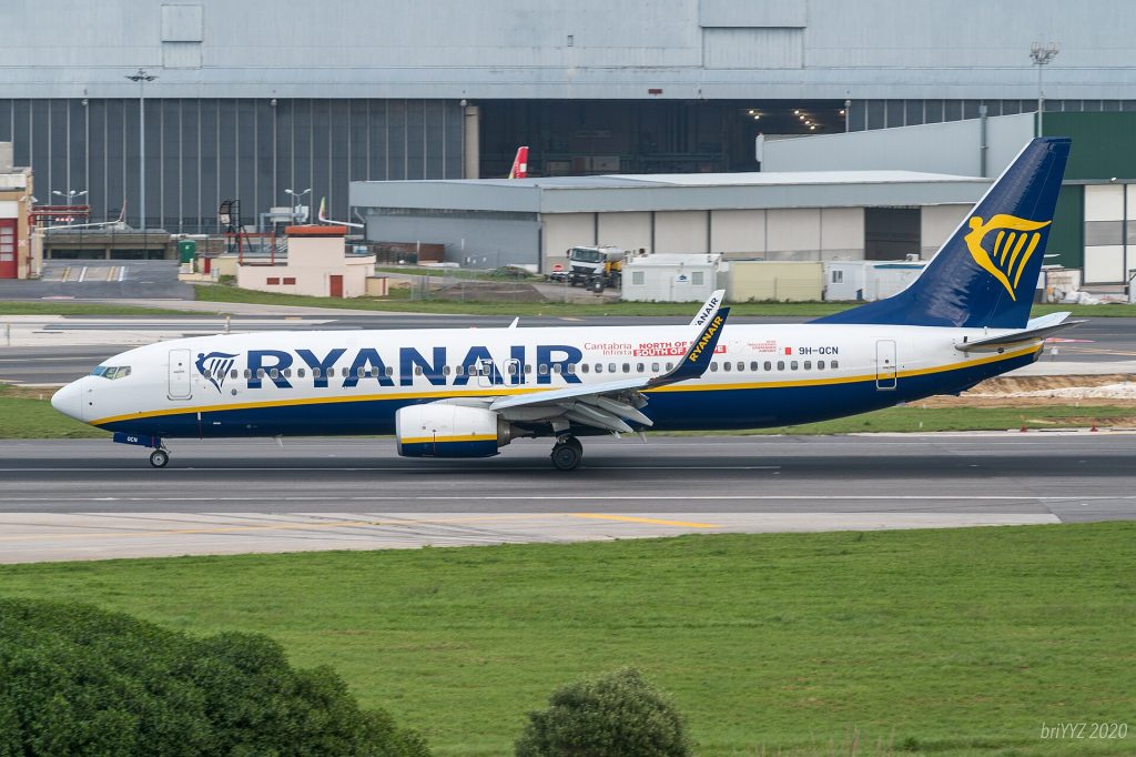 CFM56 fan blade: Departing Lisbon