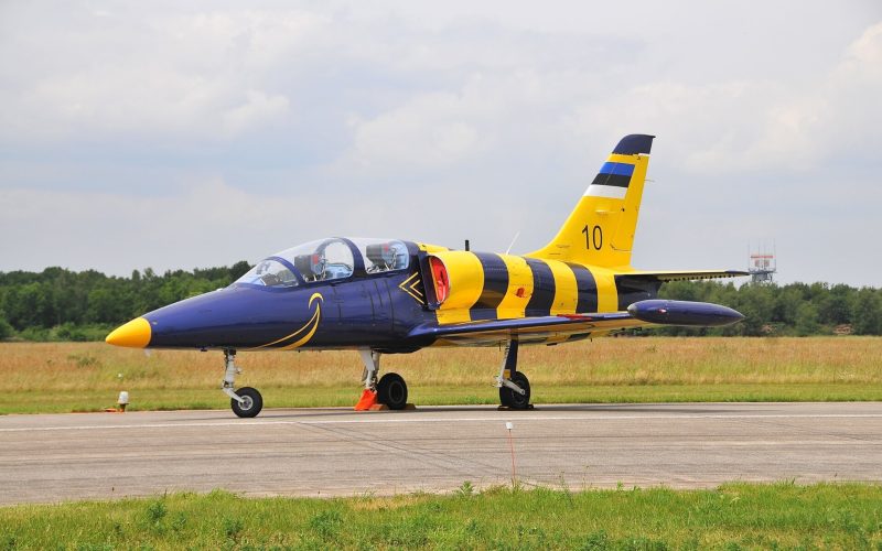 Estonia Eyes Light Jets to Counter Russia’s Jet-Powered Drone Threat