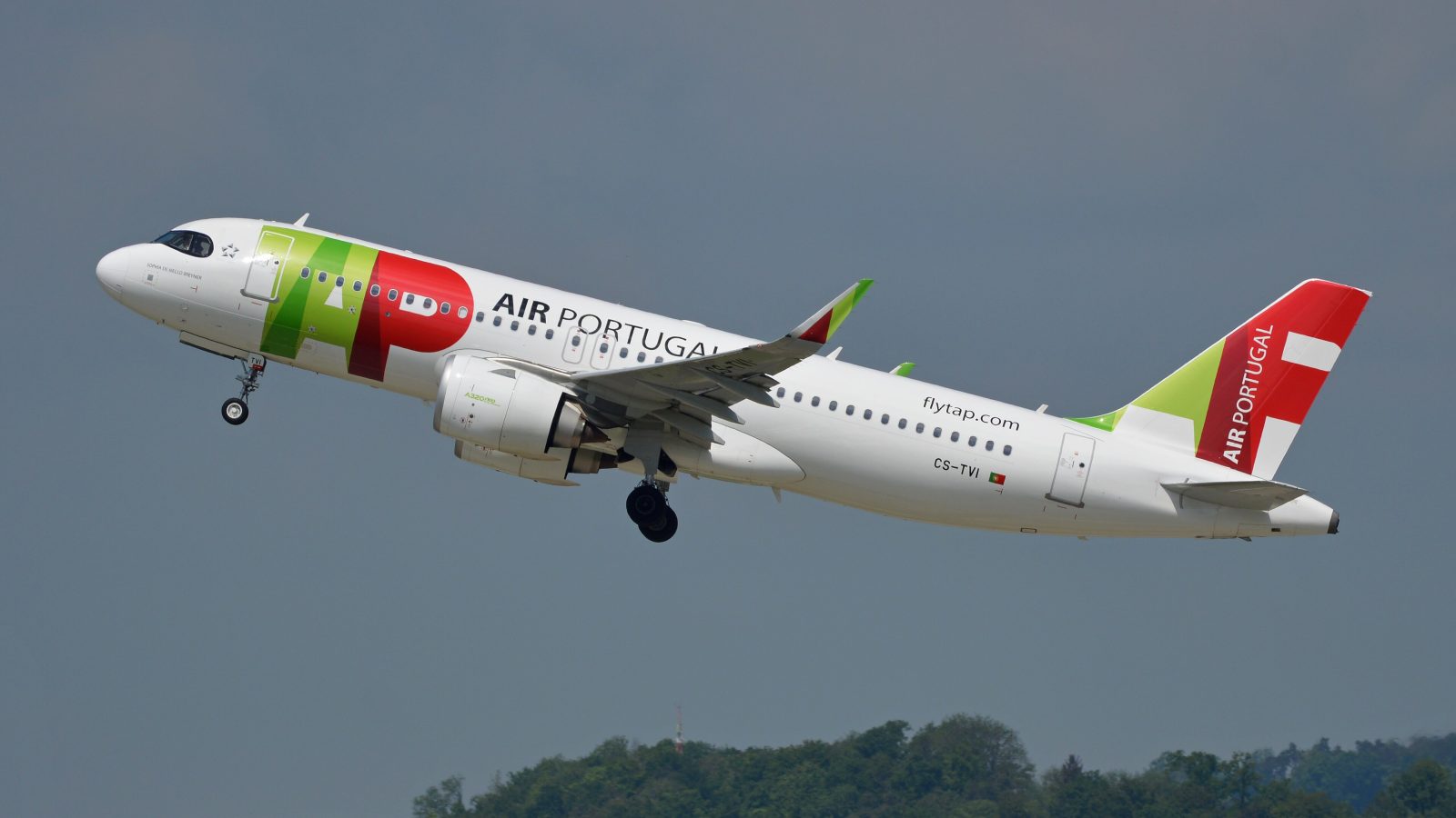 TAP Flight Lisbon-Stockholm Declares Emergency
