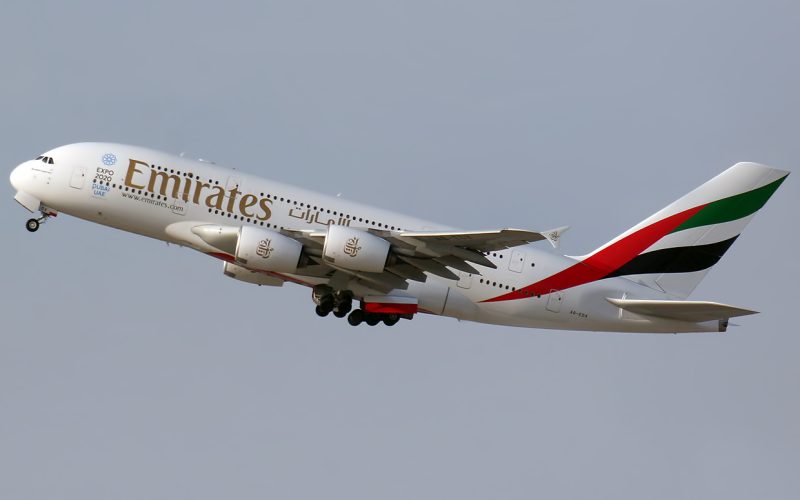 Emirates A380 Dubai-London Declares Emergency