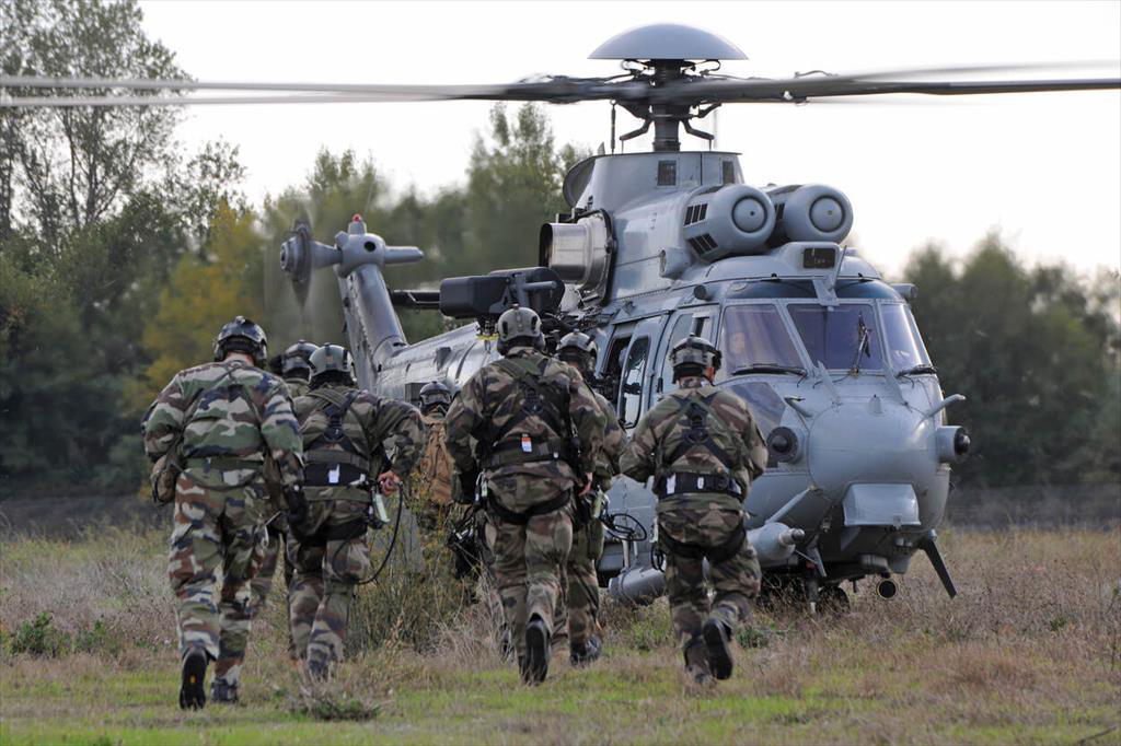 Airbus H225M Caracal - Dutch special forces future helicopter
