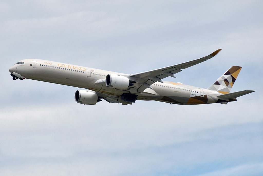 Etihad Airways, A6-XWA, Airbus A350-1041